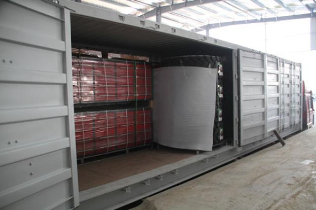 오픈 사이드 컨테이너의 독특한 장점은 무엇입니까?